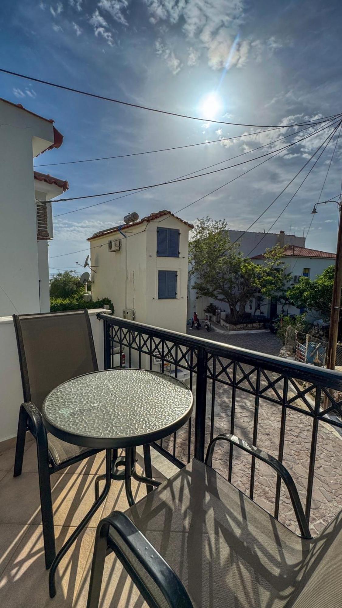 Melinda'S Cozy Apartments Plomari Exterior photo